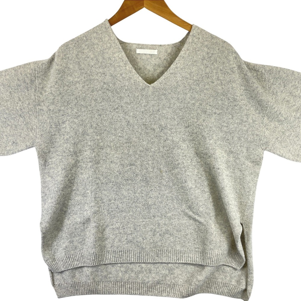 Unknown & Maran Women's L Gray Wool Cashmere Blend V-Neck Short Sleeve Sweater